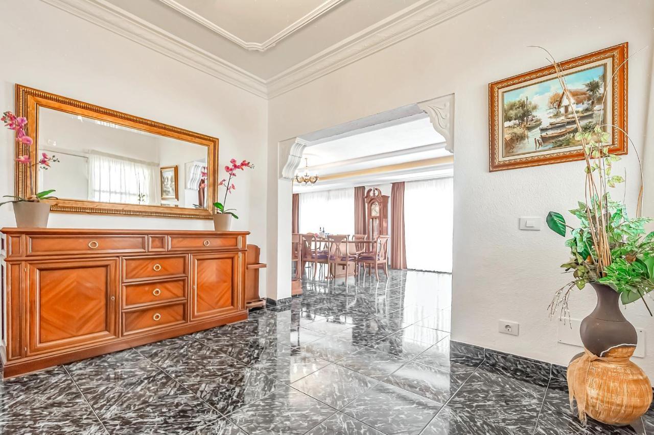 Villa Raquel With Private Pool And Sea View Los Menores Exteriör bild