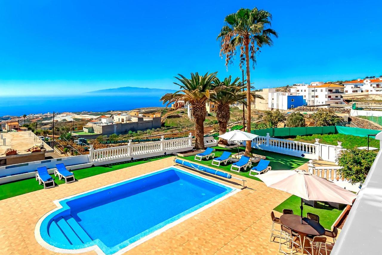 Villa Raquel With Private Pool And Sea View Los Menores Exteriör bild