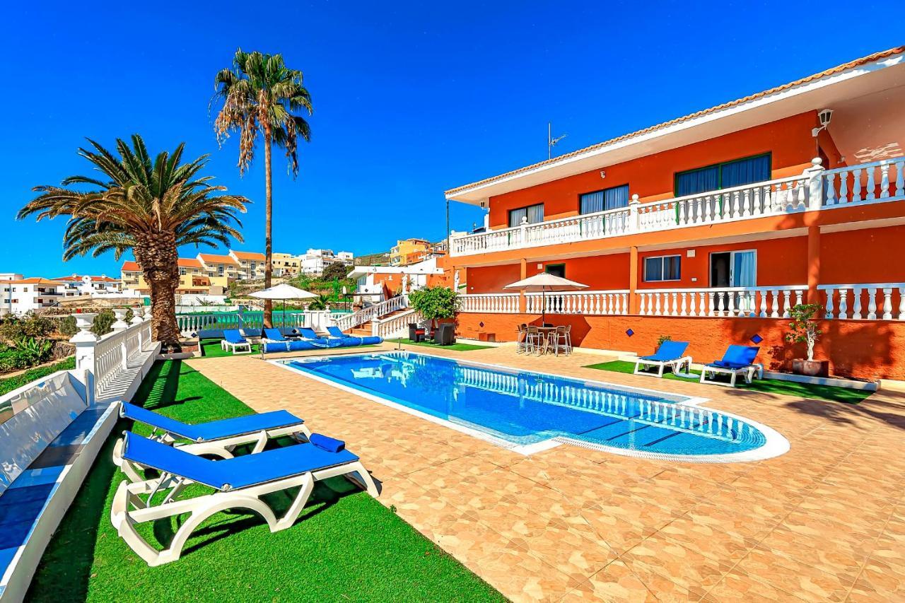 Villa Raquel With Private Pool And Sea View Los Menores Exteriör bild