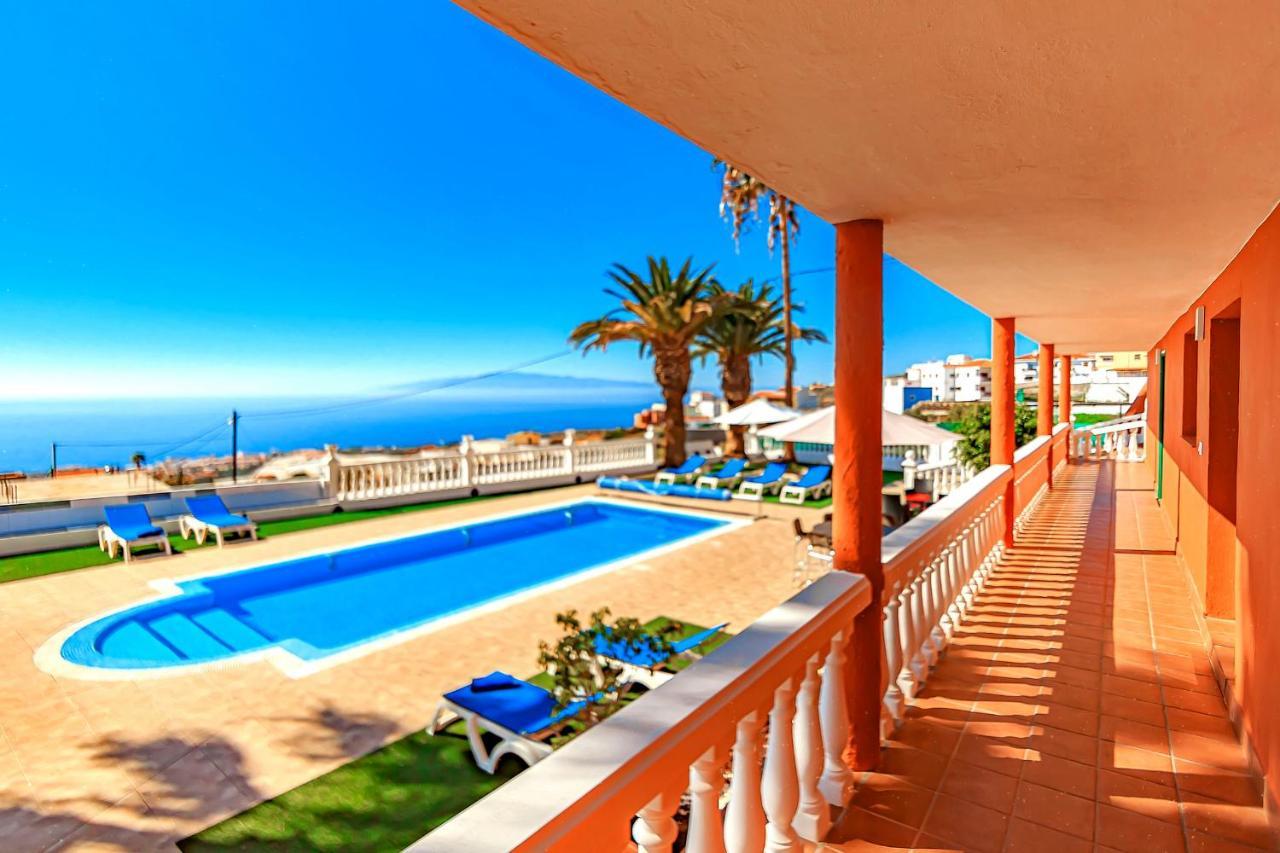 Villa Raquel With Private Pool And Sea View Los Menores Exteriör bild