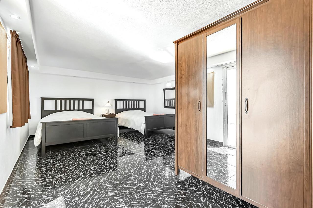 Villa Raquel With Private Pool And Sea View Los Menores Exteriör bild