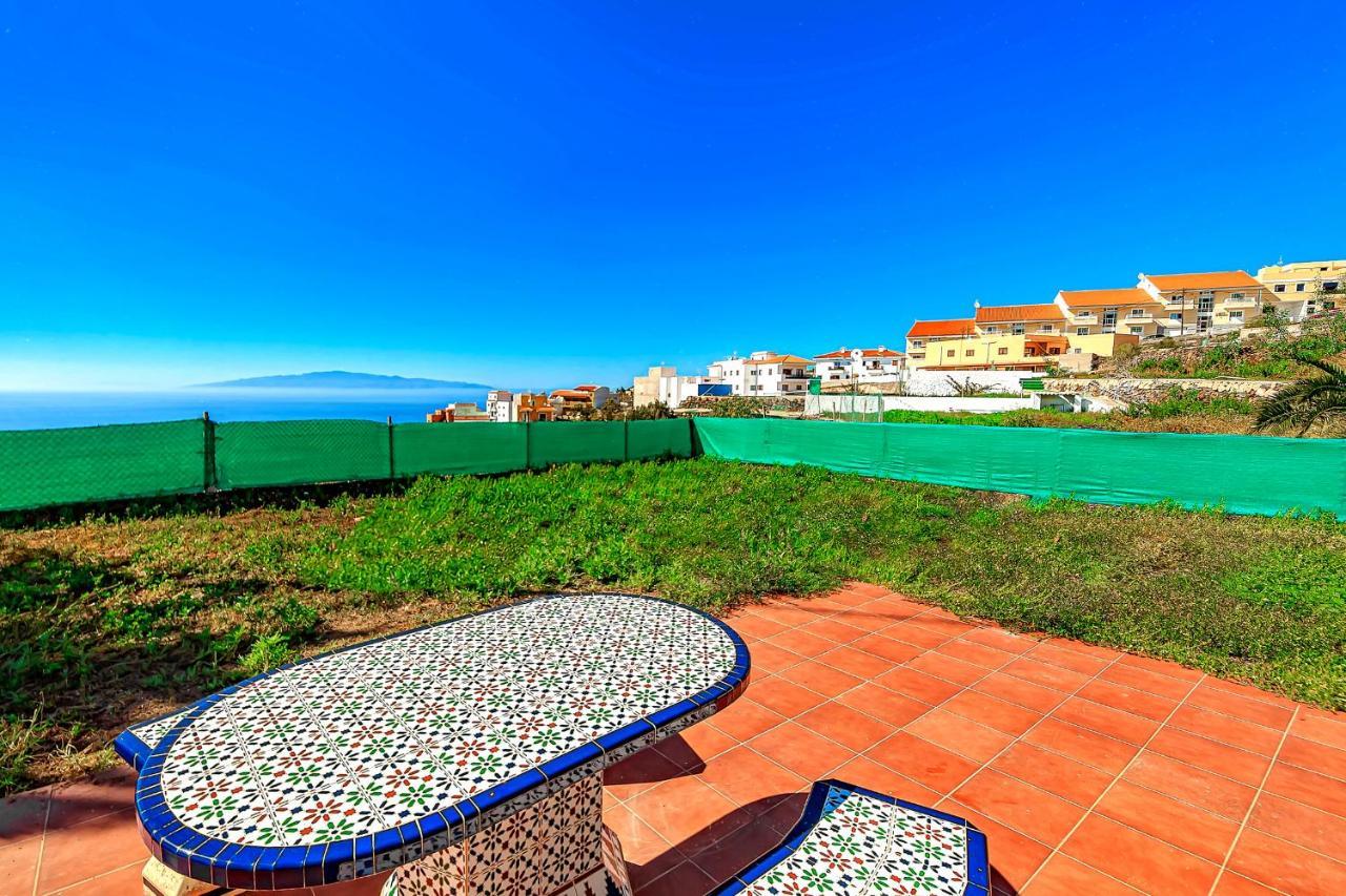 Villa Raquel With Private Pool And Sea View Los Menores Exteriör bild